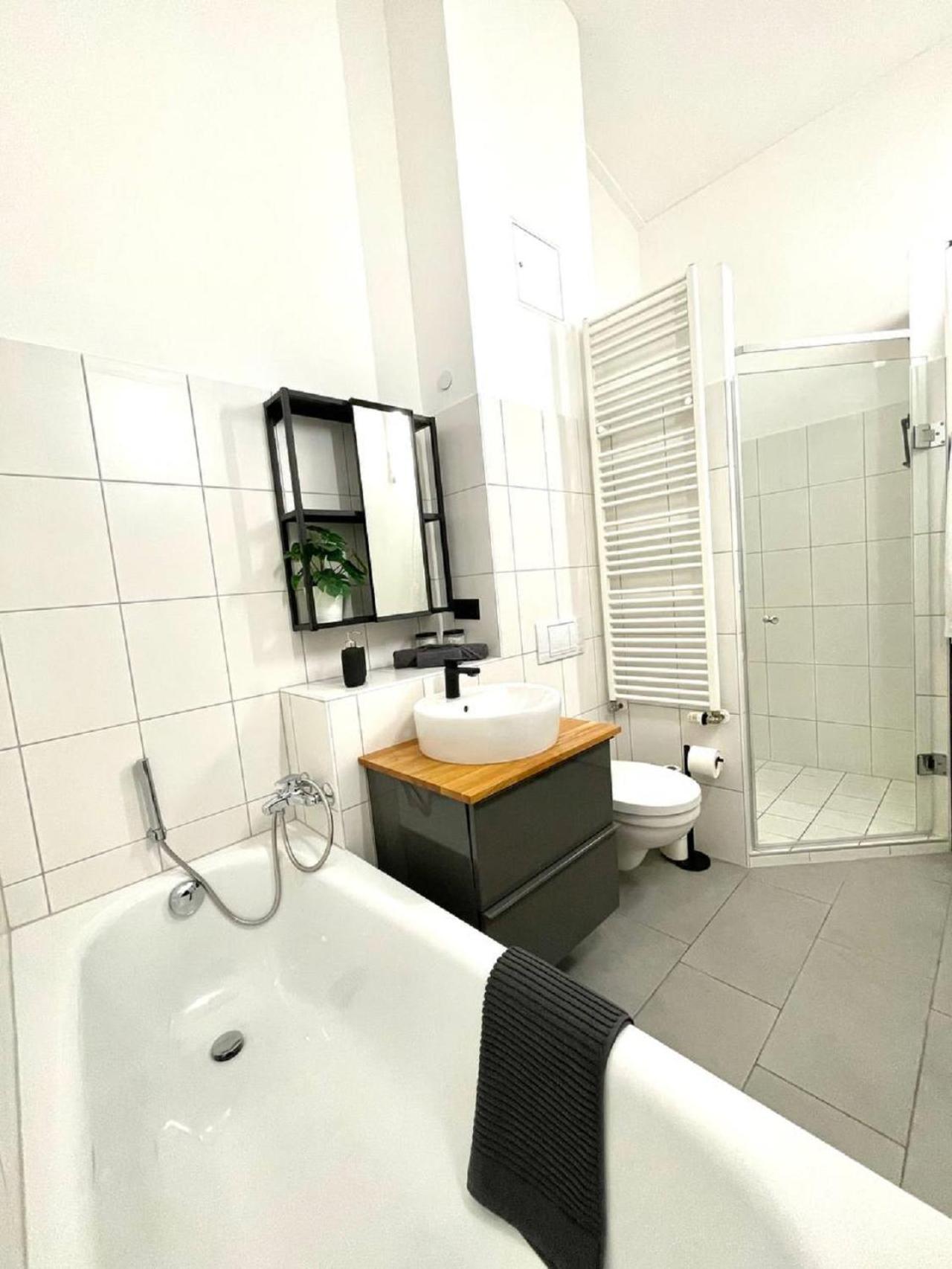 Geraeumiges Ferienhaus In Koblenz Koblenz  Ngoại thất bức ảnh