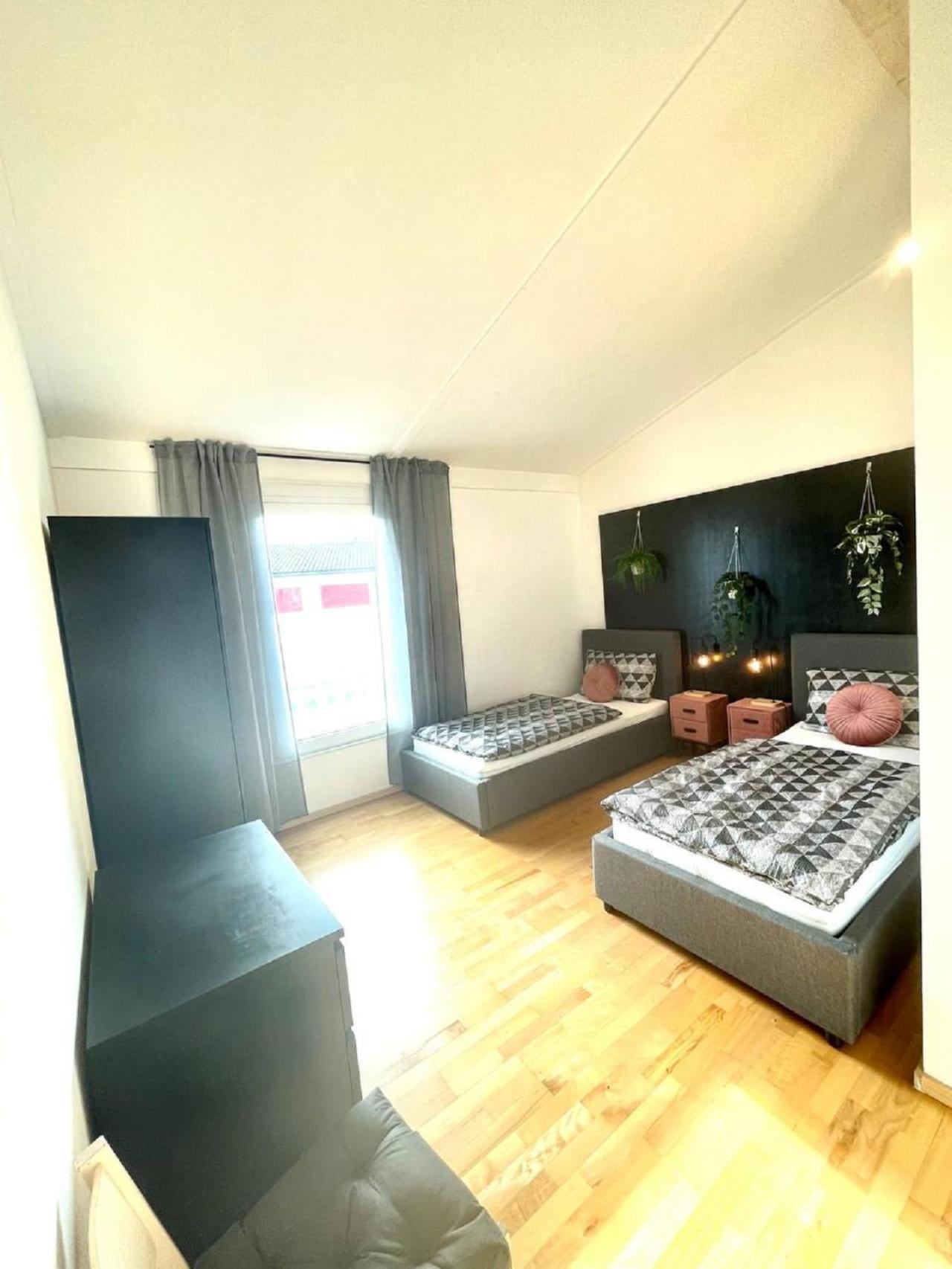 Geraeumiges Ferienhaus In Koblenz Koblenz  Ngoại thất bức ảnh