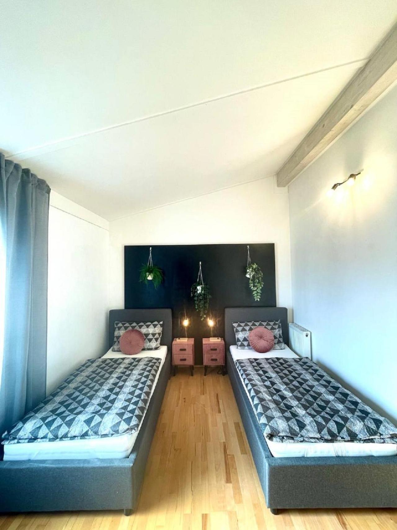 Geraeumiges Ferienhaus In Koblenz Koblenz  Ngoại thất bức ảnh